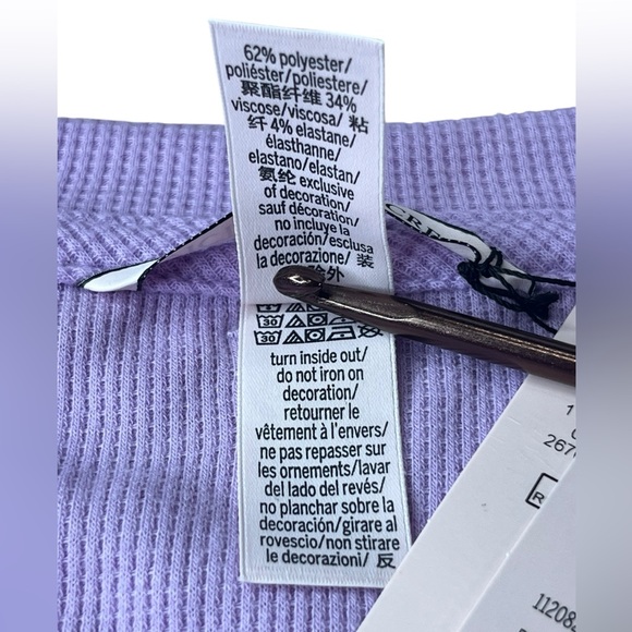 Victoria’s Secret Waffle Knit Pajama Top Purple Size Medium NWT - Picture 8 of 8